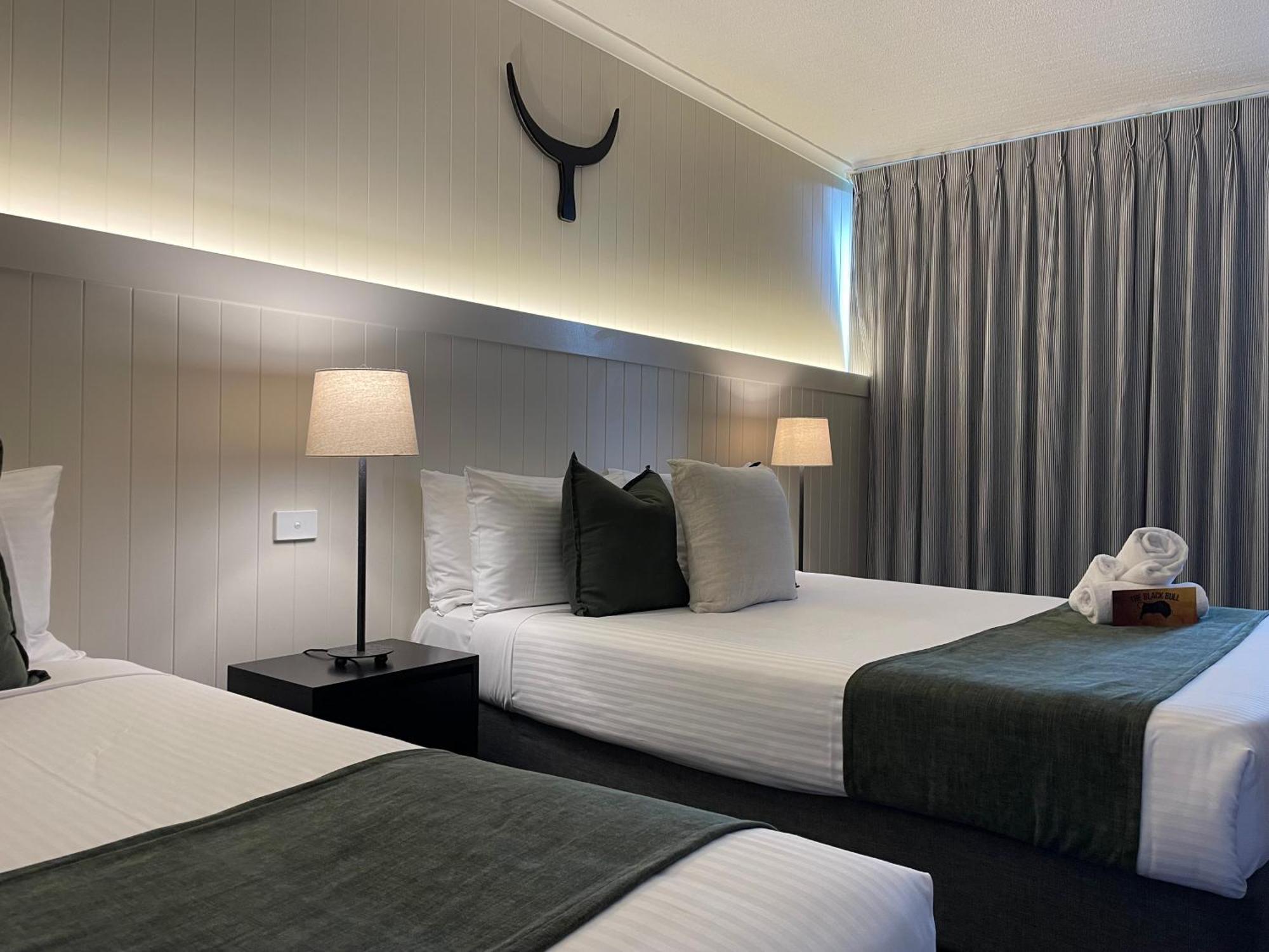 The Black Bull Motel トララルゴン エクステリア 写真