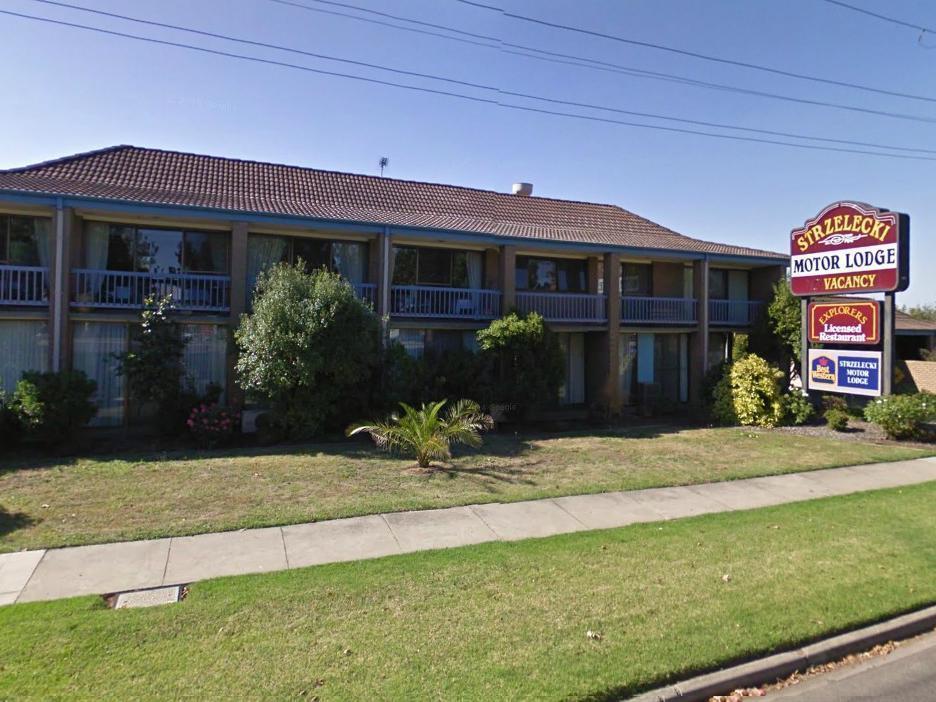 The Black Bull Motel トララルゴン エクステリア 写真